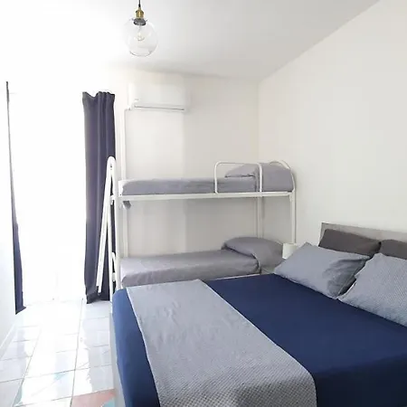 In Piazza Italia * Сант-Антиоко