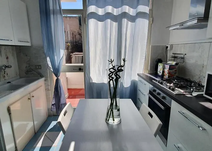 In Piazza Italia Apartament SantʼAntìoco